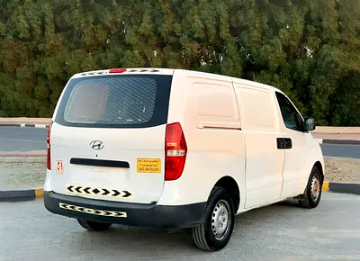 صورة 6 لـ 2013 Hyundai H1