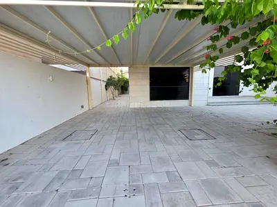Bright & Elegant 5BR | Elevator | Massive Plot