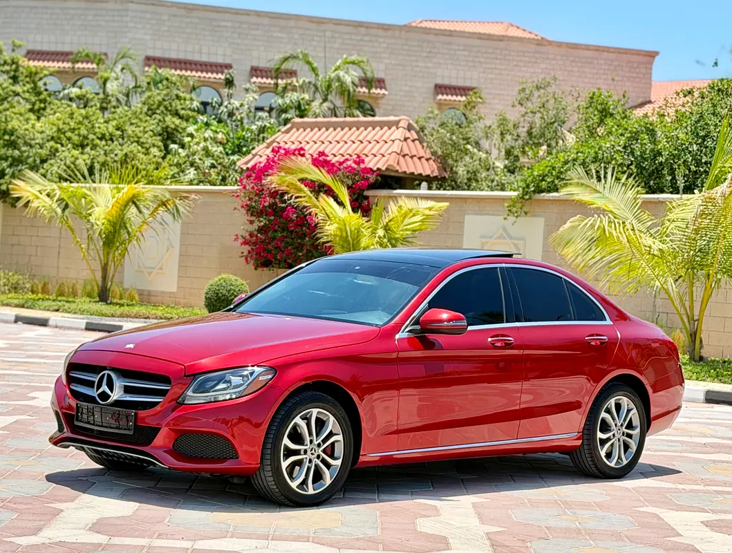 Mercedes-Benz C-Class 2017 — photo 1 of 20
