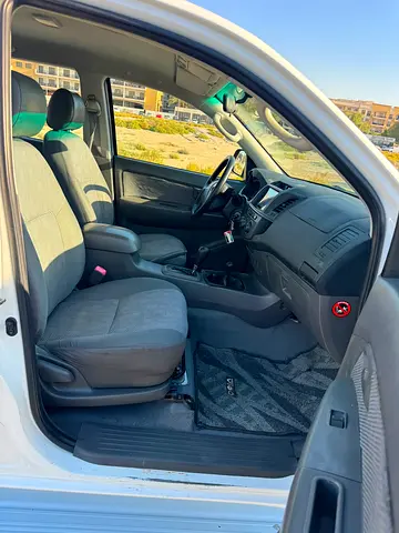 2015 Toyota HILUX 照片 3