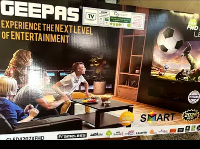 Geepas LCD TV 42 Inches