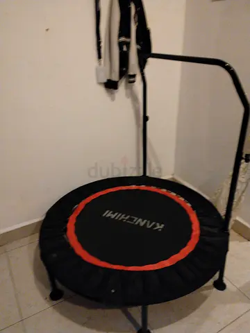 Mini fitness trampoline with handle - good condition