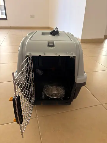 Pet Carrier / Cargo Crate for Cat or Small Dog