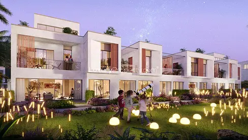 Spacious Townhouse | Investor Deal | Modern Design