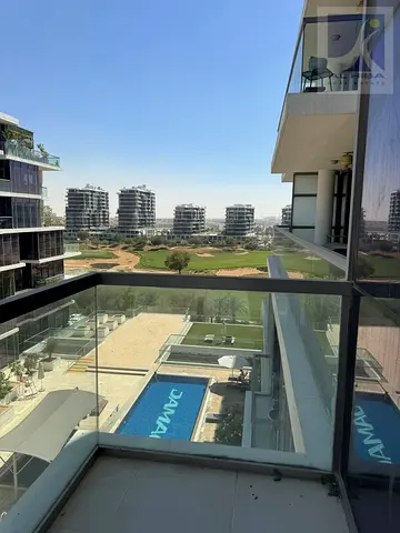Spacious 1 Bedroom Hall With Pool View in Golf Horizon