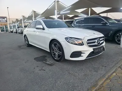 2019 Mercedes-BENZ E-CLASS photo 2
