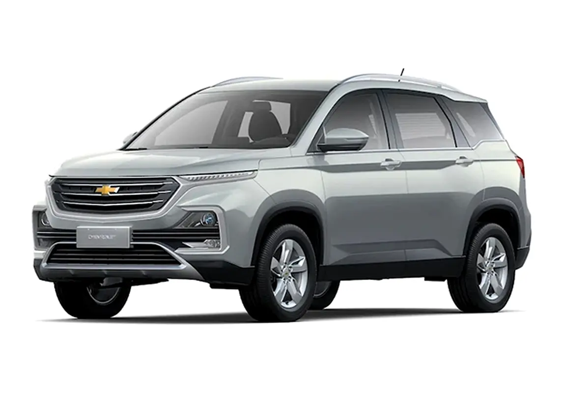 Chevrolet Captiva 2022 — photo 1 of 4