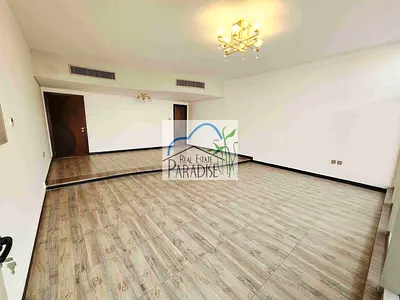 away from fly zone private entrance 3 bedroom with elevator villa all master/laundry&store room/sha