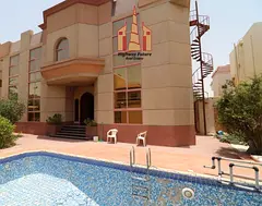 5 Bed room+ 2 Hall + Majlis with swimming pool gardan parking 15 year old 6500 sqft
