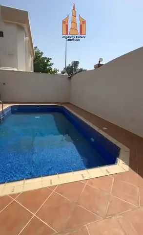 5 Bed room+ 2 Hall + Majlis with swimming pool gardan parking 15 year old 6500 sqft