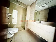 Modern &amp; Luxury Panoramic View with Best Facialities Gym &amp; Pool