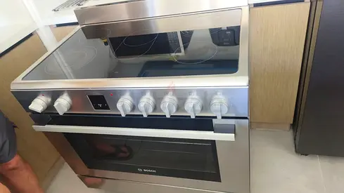 Bosch 90x60cm Electric Cooker Stove Model. HKK99V850M