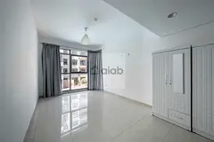 Vacant | Pool View | Prime Location