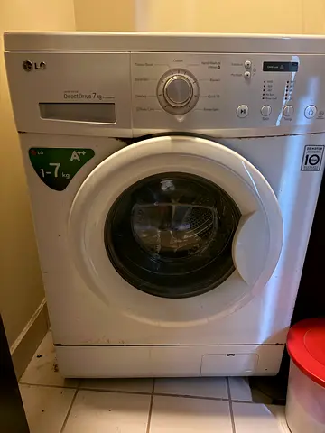 LG Front Load Washing Machine 7kg - Good Working Condition