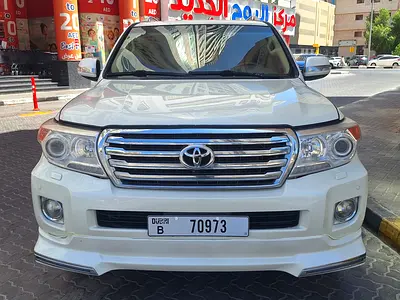 Toyota Land Cruiser GXR 2014 GCC Specs - Well Maintained