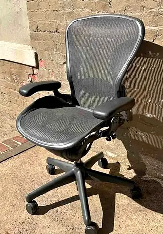 Herman Miller Aeron chair.good condition only little use