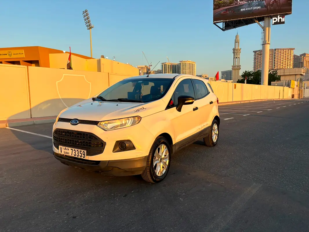 Ford Ecosport 2015 — photo 1 of 7