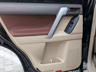 صورة 17 لـ 2019 Toyota PRADO