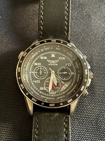 Aviator Pilot Mens black chronograph wristwatch with leather strap (working)