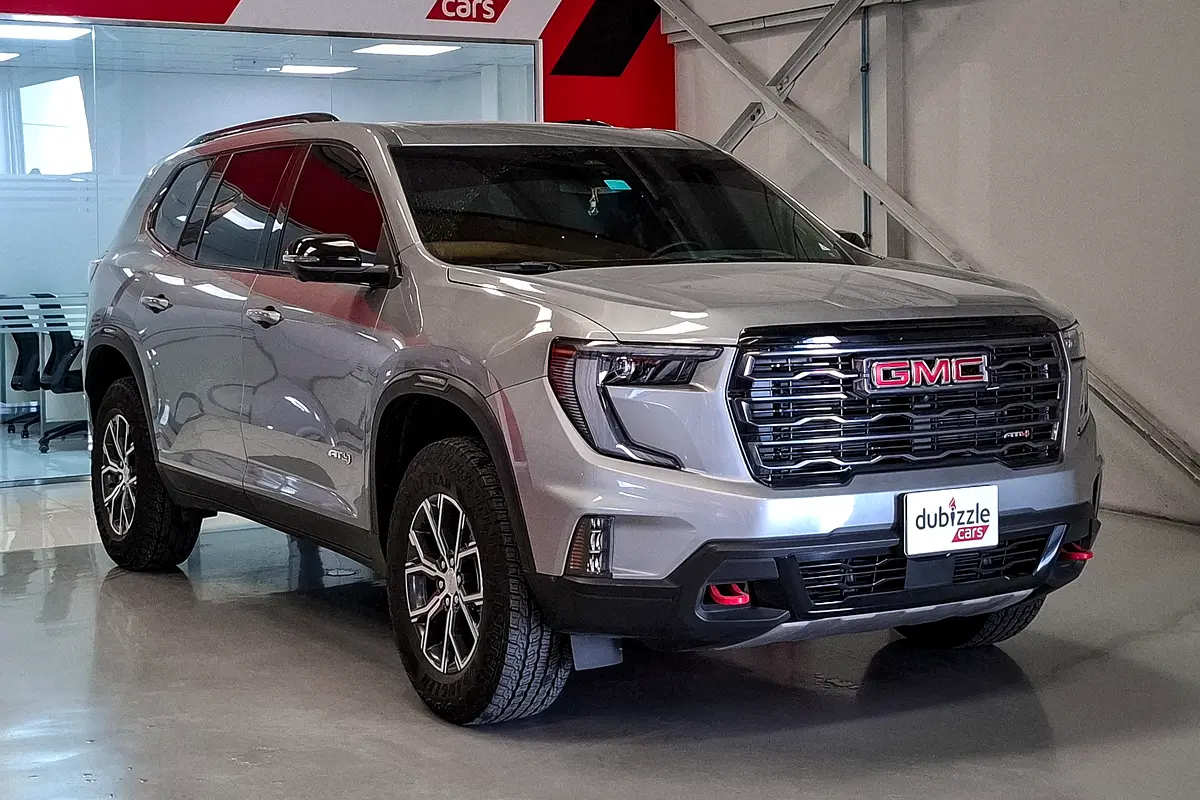 GMC Acadia 2024 — photo 1 of 14