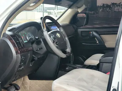 2011 Toyota LAND CRUISER 照片 13