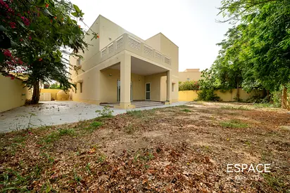 Upgraded| Immaculate| Large layout