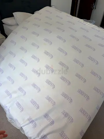 Free mattress store