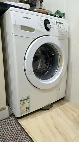 Samsung front-load washing machine 7kg - good working condition