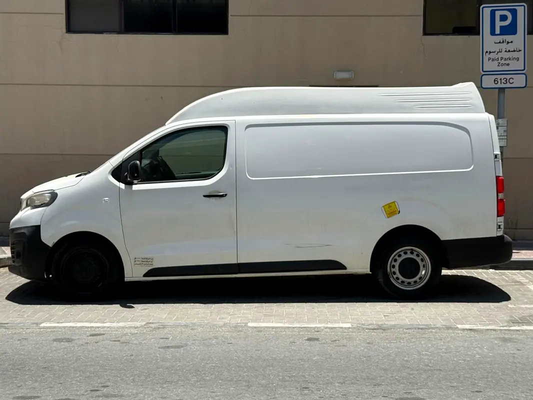 Peugeot Expert 2020 — photo 1 of 14