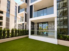 Fully Furnished | 2 Parkings | Low floor