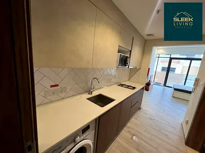 Spacious Modern Studio Apartment | Prime Location | Well-maintained