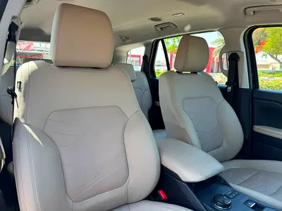 صورة 9 لـ 2024 FORD EVEREST