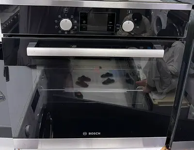 bsoch latest model electric oven built-in 60cm Integrated  model black version