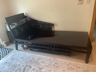 Solid Wood Daybed / Chaise Lounge with Carved Backrest - Dark Finish with Mattress