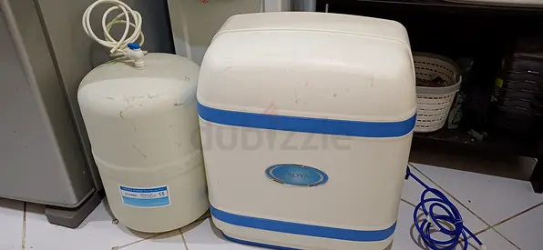 Water desalination and purification filter