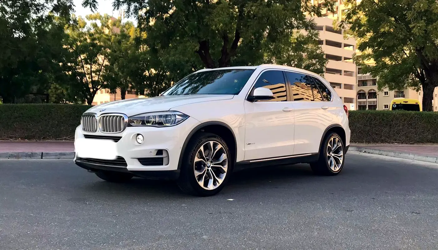 BMW X5 2015 — photo 1 of 20