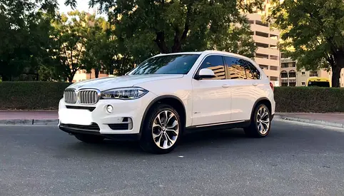 BMW X5 xDrive50i Luxury-Line 2015 | GCC Specs | V8 Power