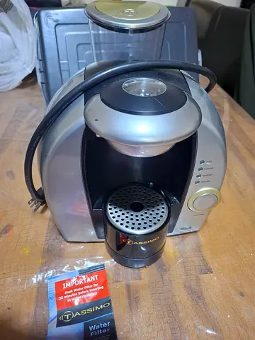 Bosch Tassimo Single-Serve Coffee Machine - Used, Working