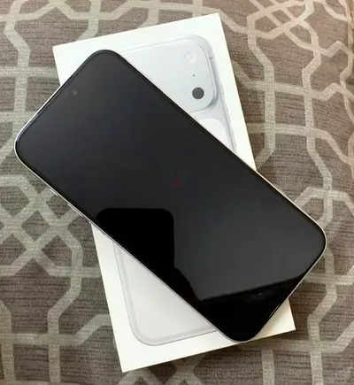 I phone 17 pro max