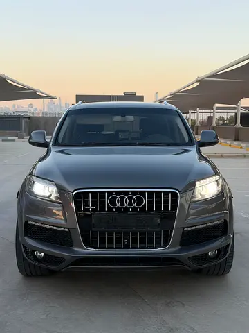 2015 AUDI Q7 — миниатюра 5