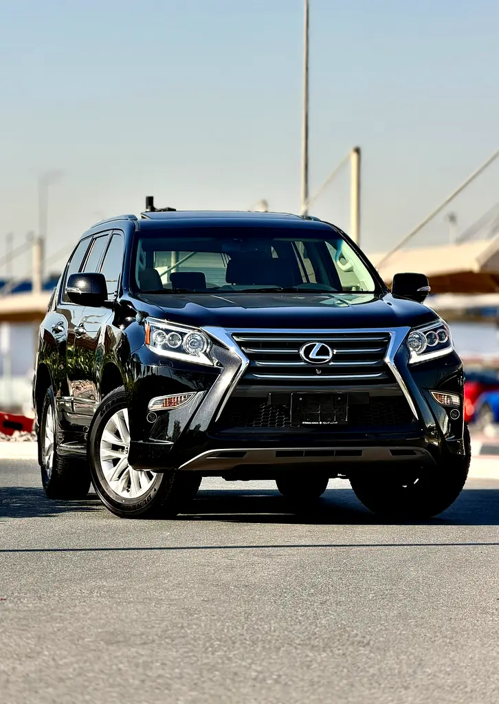 Lexus GX-Series 2014 — photo 1 of 17