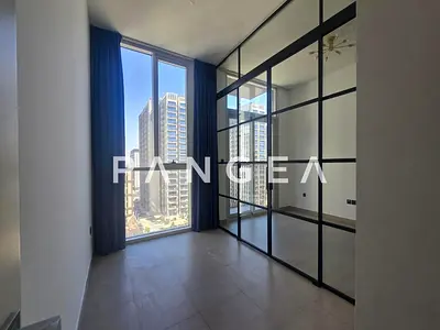 Vacant | Pool View | High Floor