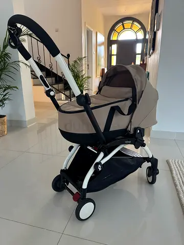 BABYZEN YOYO beige pram stroller with bassinet - very good condition