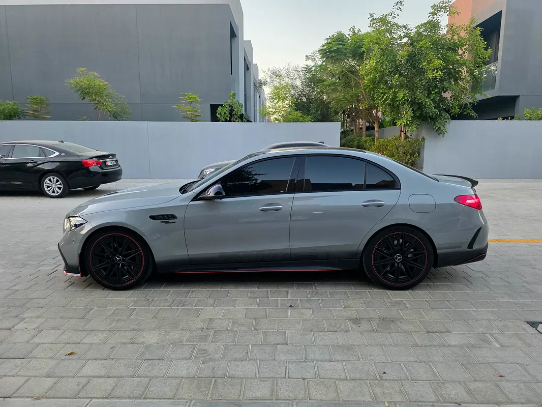 Mercedes-Benz C-Class 2024 — photo 1 of 8
