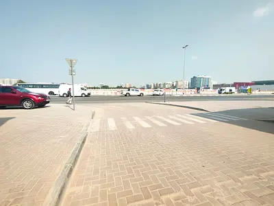 STRATEGICALLY LOCATED FOAD FACING WAREHOUSE IN AL QUSAIS