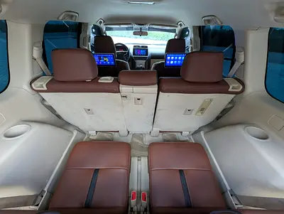 صورة 10 لـ 2019 Toyota PRADO