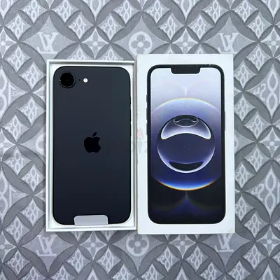 I Phone 16e 128GB UK