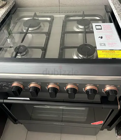 Toshiba 4-Burner Gas Cooker with Oven - Like New