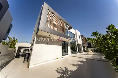 Exclusive | Independent Villa | Large Plot