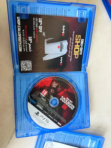 Sony PS5 - Call of Duty Modern Warfare 3(disc + case)